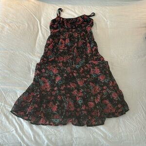 Floral maxi ruffled hem